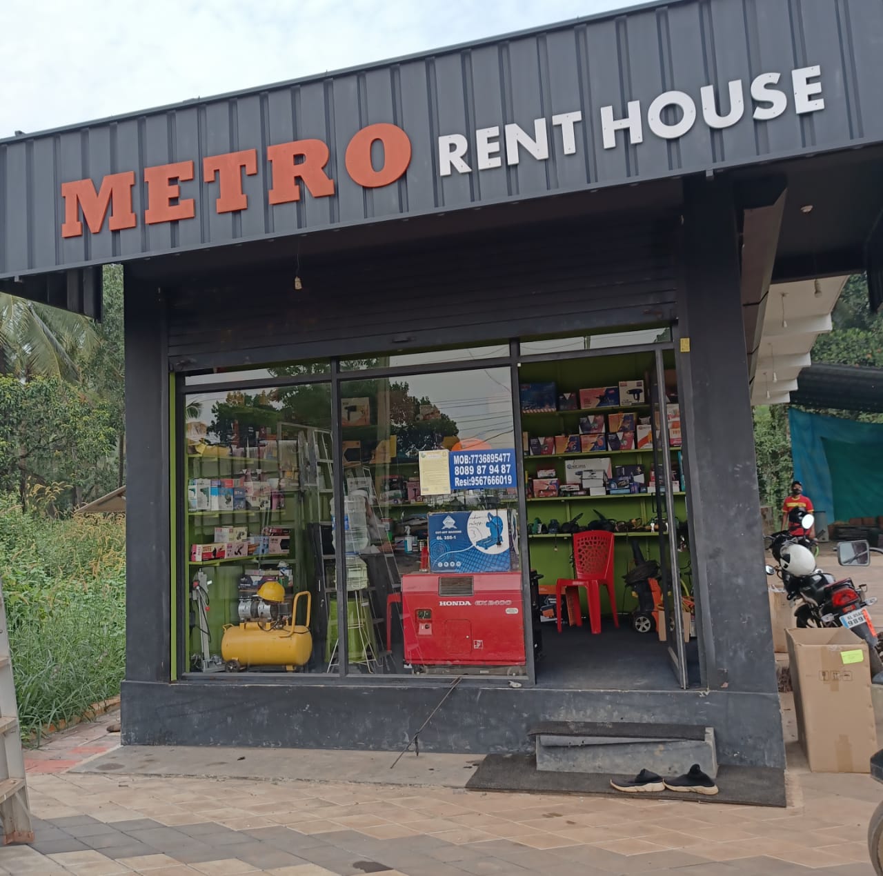 METRO RENT HOUSE CHATTIPARAMBA